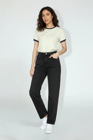 Straight Jeans for Women