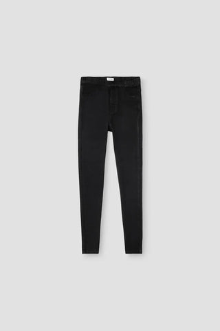 Skinny Fit Jeans For Women