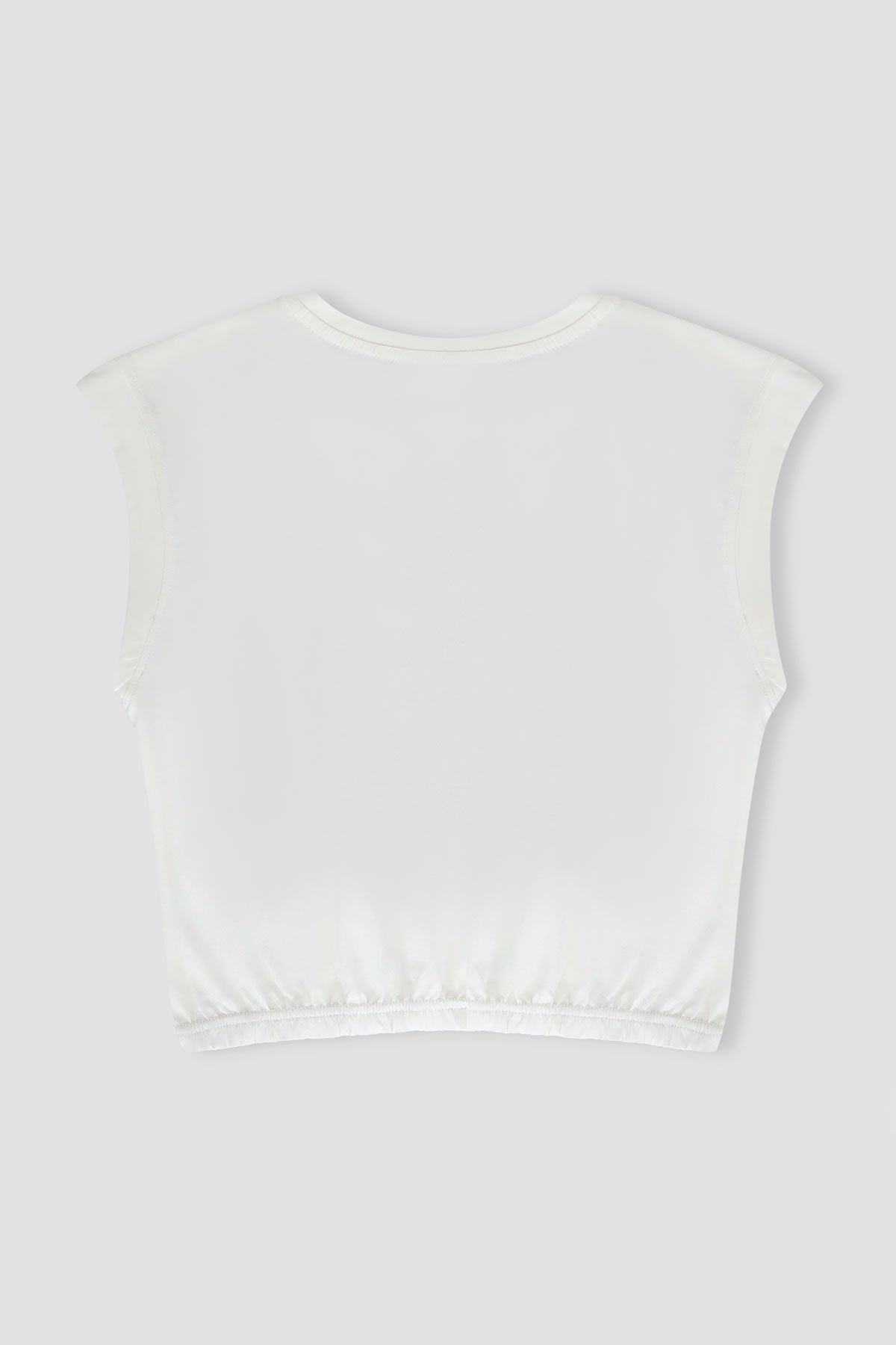 G-SK05B-YG232379-WHITE_3.jpg