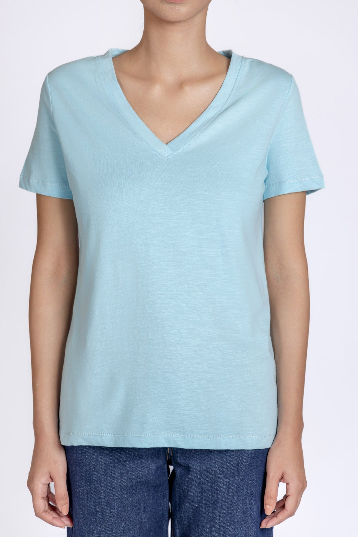 Women Solid V neck