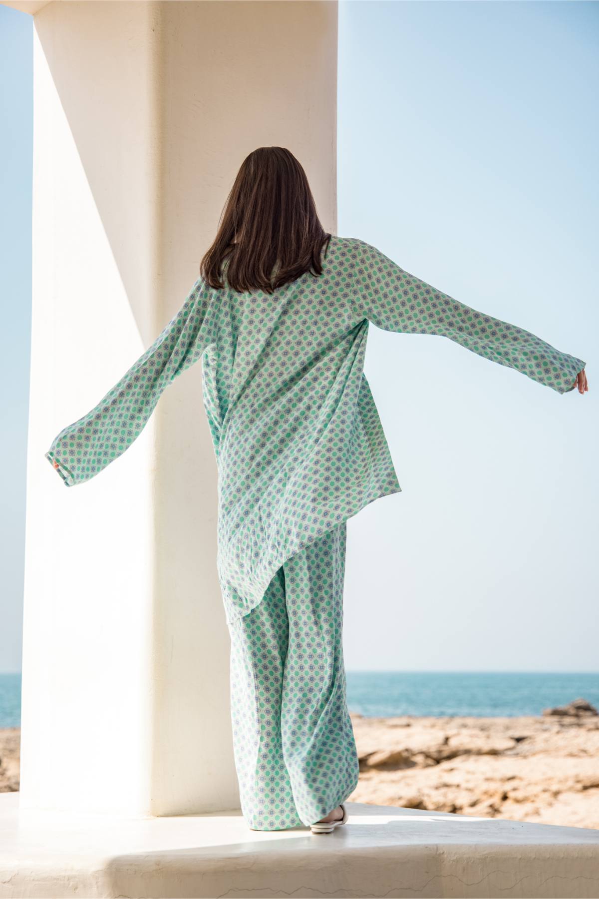 L-SW05-LYLA-03-GREEN_2.jpg