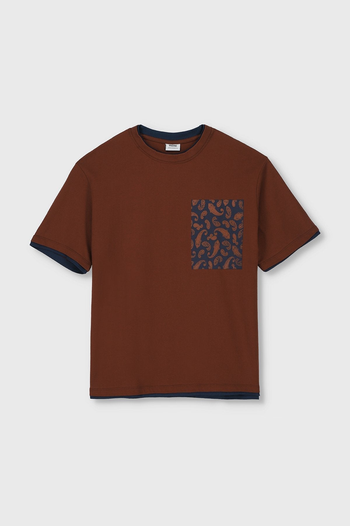 Oment T-Shirt