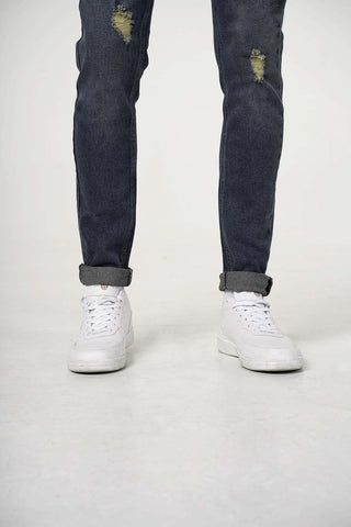 Medium Wash Distressed Skinny Fit Jeans